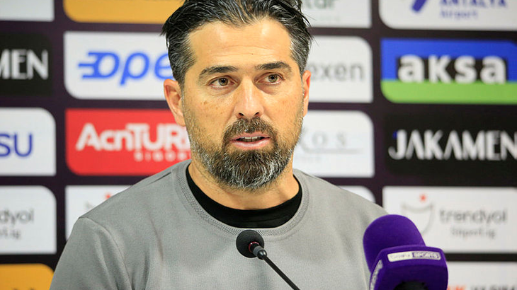 İlhan Palut: 2 gol ve kırmızı kart ile kopardık