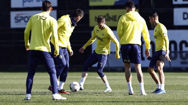 Fenerbahçe’nin Kayserispor kafilesi belli oldu! Edin Dzeko…