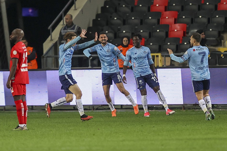 Adana Demirspor’dan “şimşek” hızında geri dönüş