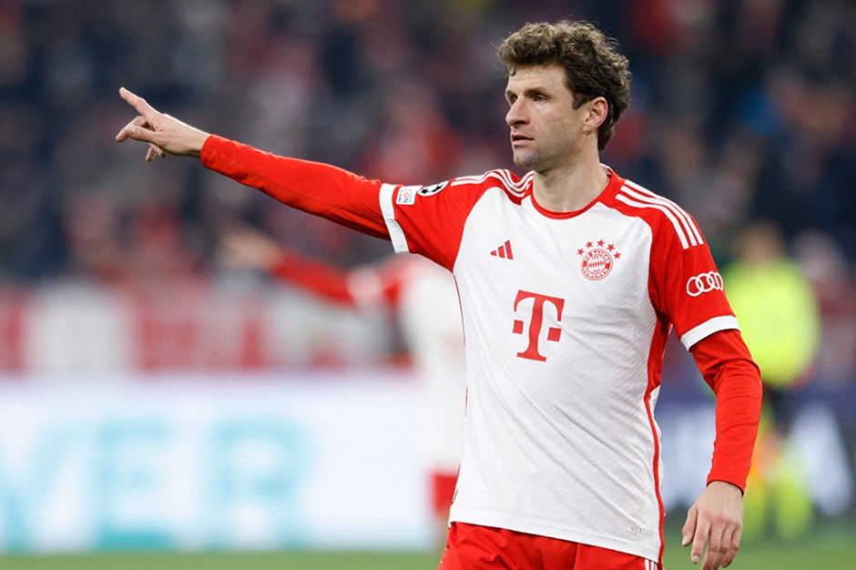 Müller, Bayern Münih’te devam ediyor