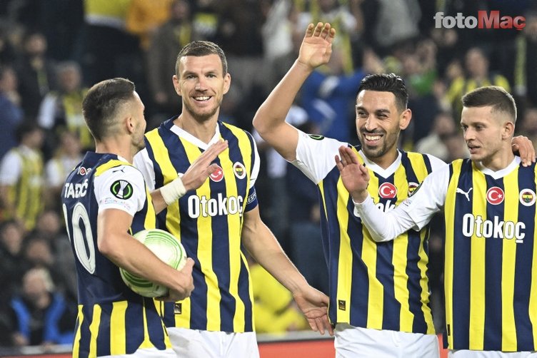 Fenerbahçe’de 2 ayrılık birden! Biletleri kesildi