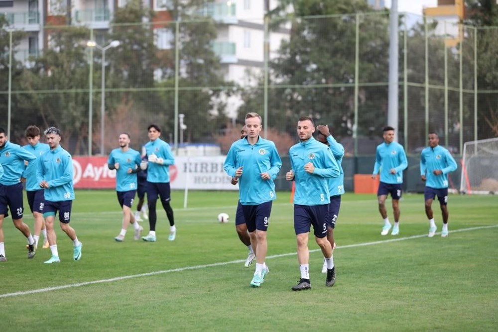 Ülke puanına son 5 yılda en çok katkı yapan takımlar