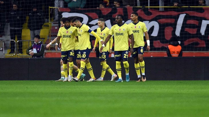 Fenerbahçe’de Galatasaray maçı öncesi şok gelişme! Yıldız oyuncu derbide yok