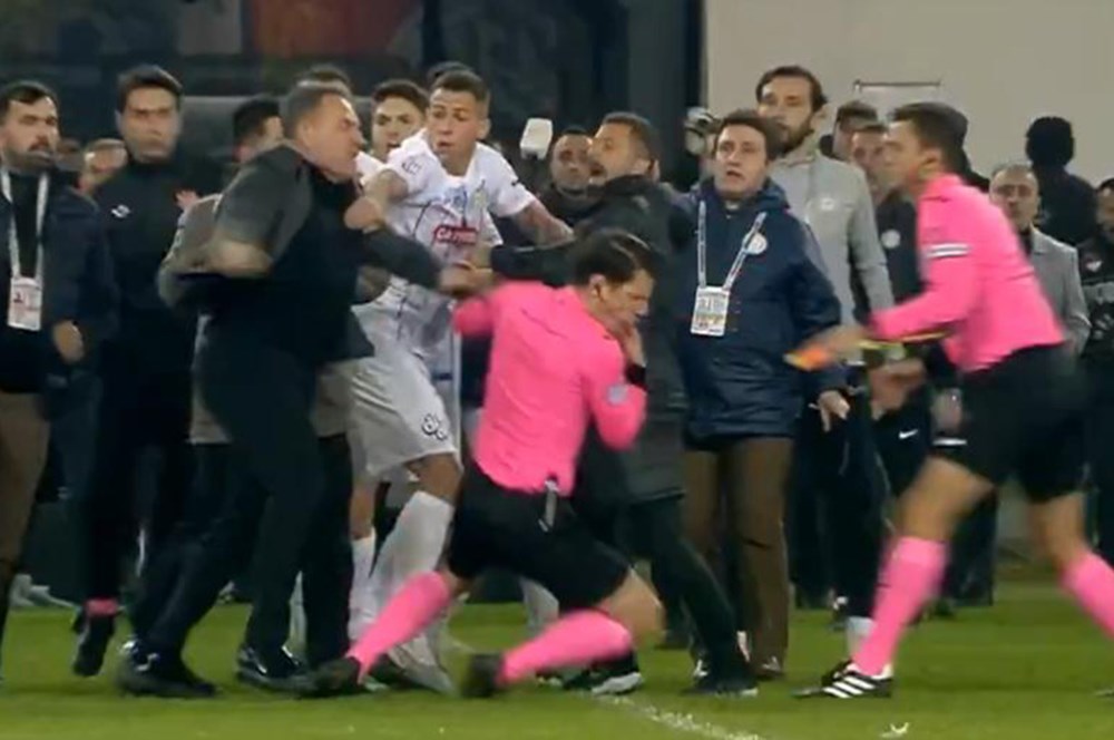 Emre Belözoğlu’ndan Halil Umut Meler’in “provokatör” iddiasına yanıt