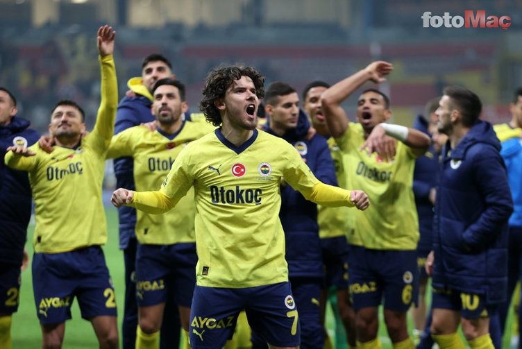 TRANSFER HABERİ – Ayrılığı duyurdular! Yıldız isim Fenerbahçe’ye geliyor