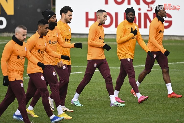 TRANSFER HABERLERİ | O yıldızla ilgili flaş gelişmeyi duyurdular! “Galatasaray’a gittiğine pişman oldu”