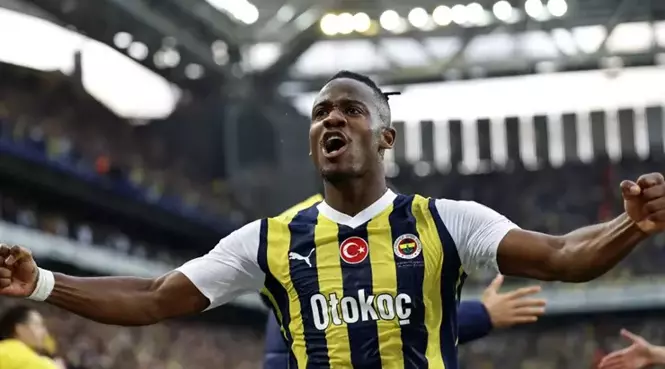 Fenerbahçe Öne Geçti