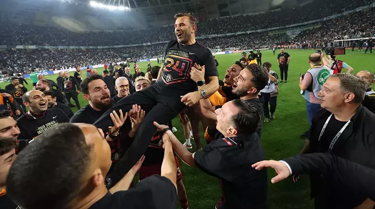 Okan Buruk'a Teklifler Geliyor